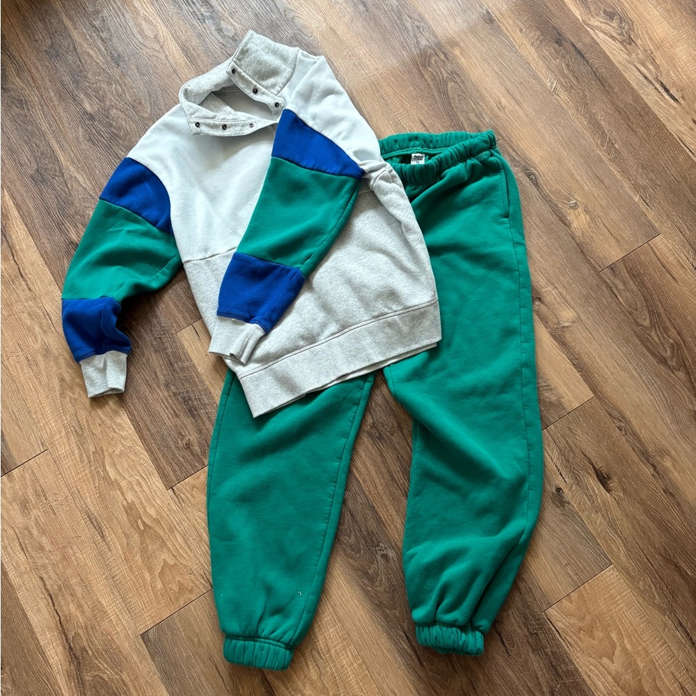 DSG Sweatsuit Size M